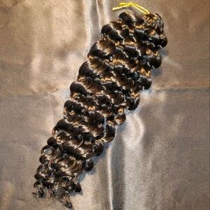 NWT hair extentions sew in black curly 1B NEW Dansama